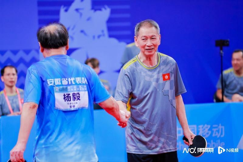 乒乓球比赛, 张耀钊收到 乒乓球比赛, 张耀钊收到