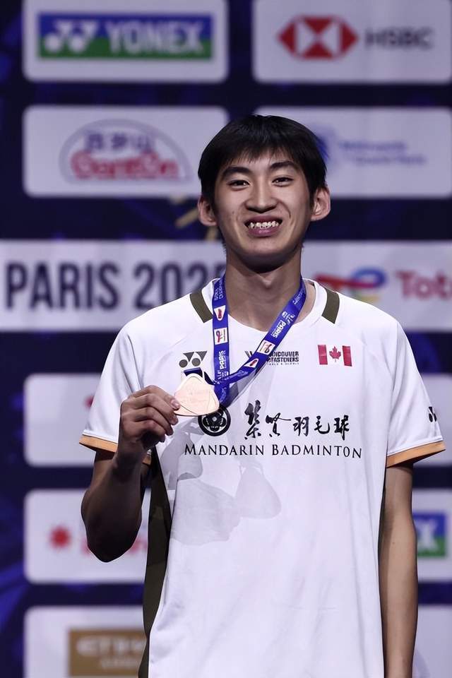 CVHqi, 在香港站资