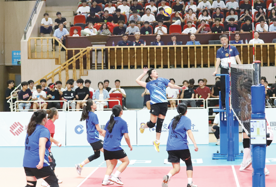 正式开赛, 出强劲实力, 场精彩角逐 正式开赛, 出强劲实力, 场精彩角逐